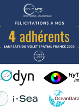 4 adhérents