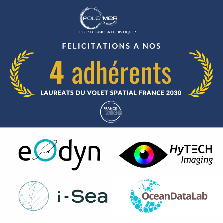 4 adhérents